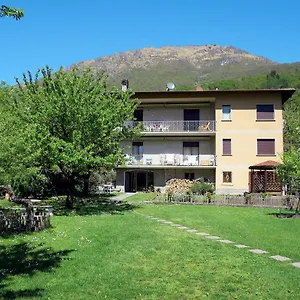 https://appartamento-laghetto-135s.it-lombardy.com