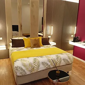 https://la-lepre-bovio.hotels-amalfi.com