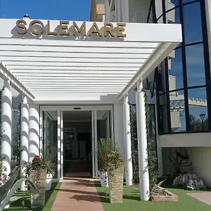 https://gigi-appartamenti.riccione-hotels.org